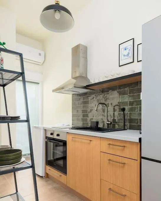 Japandi Style Flat In Thessaloniki City Center Apartment